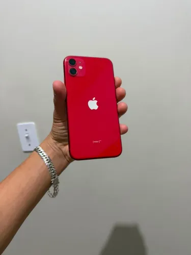 Iphone 11 64GB funcionando tudo