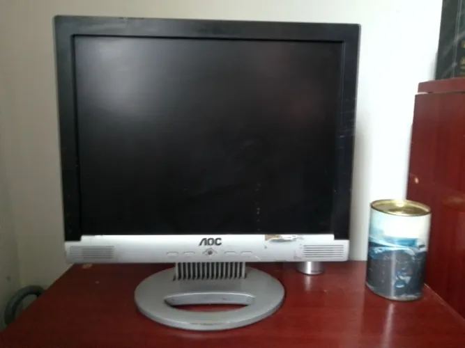 Monitor AOC