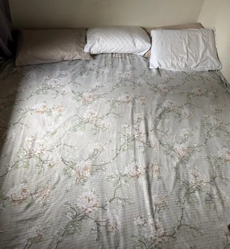 Cama King - molas ensacadas individuais