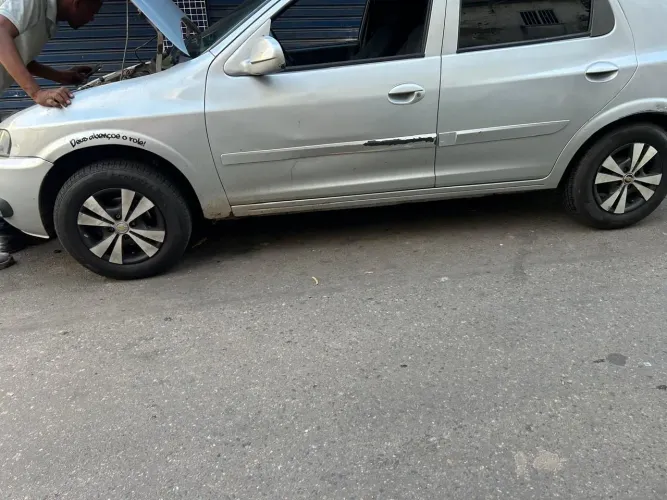Rodas com pneus aro 13