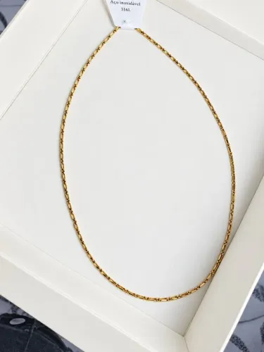 Cordão de aço masculino