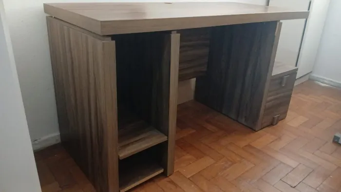 Mesa de escritório 