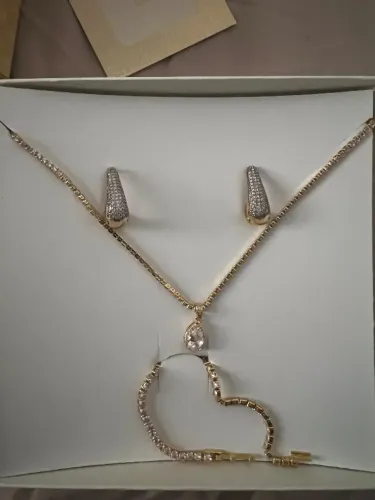 Set brincos e colar Luvian brilhantes e ouro