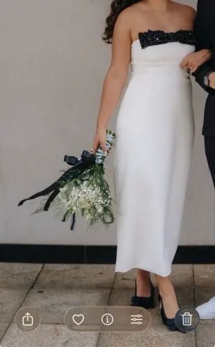 DESAPEGO VESTIDO PATBO PRETO E BRANCO USADO 1x