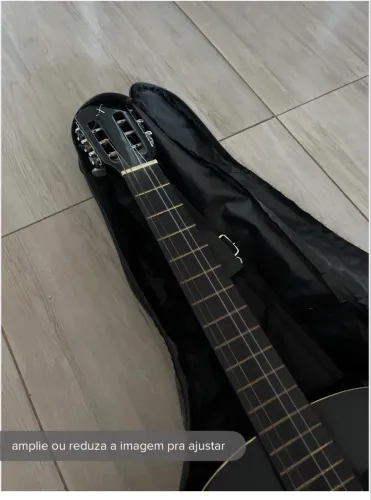 Vendo violão