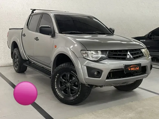 Mitsubishi L200 Triton HLS 2.4 Flex 16V CD Mec. 2015