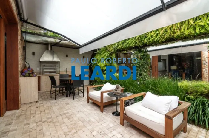 CASA EM CONDOMÍNIO - ALTO DE PINHEIROS - SP