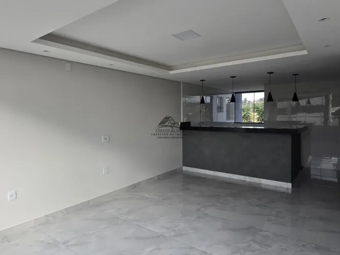 LINDA COBERTURA À VENDA COM 204M², 3 QUARTOS NOVINHA, GUARUJÁ MANSÕES, BETIM