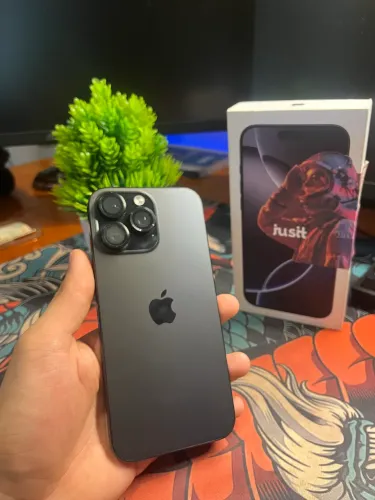 iPhone 16 pro Max preto 256GB