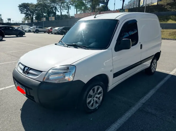 Peugeot Partner Furgão 1.6 16v/ 1.6 16V Flex 3P 2019