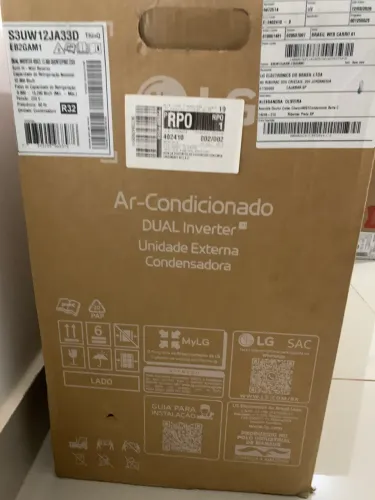 Ar condicionado LG 12000 BTU Quente/Frio