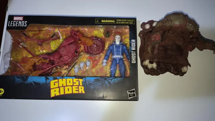Marvel Legends motoqueiro fantasma e trono Mephisto