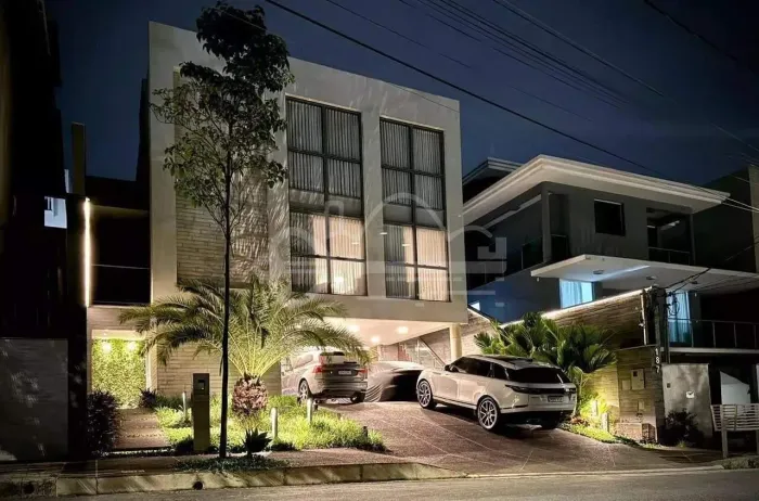 Casa em condomínio à venda, 4 quartos, 4 suítes, 4 vagas, Castelo - Belo Horizonte/MG