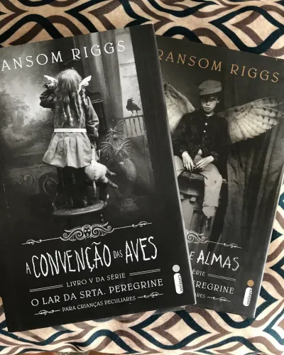 Livros biblioteca das almas e convenção das aves