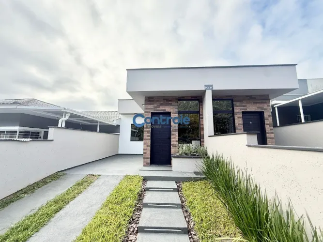 Casa com 02 dormitórios no Vale Verde, em Palhoça/SC!