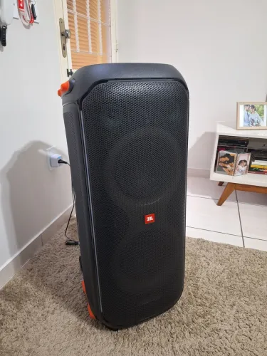 Caixa de Som JBL Party Box 710 impecável