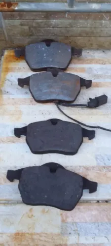PASTILHAS DE FREIO (JOGO) DIANTEIRA E TRASEIRA - AUDI A3 1.8 TURBO 150 CV 20V 2001