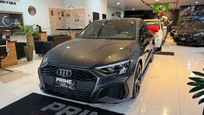 Audi A3 Sedan S-line 2.0 TFSI S-tronic 2023