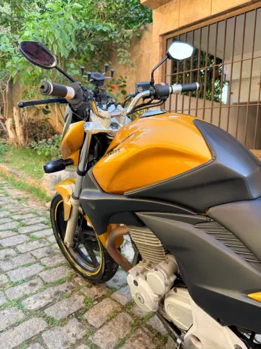 Honda CB300R 2011