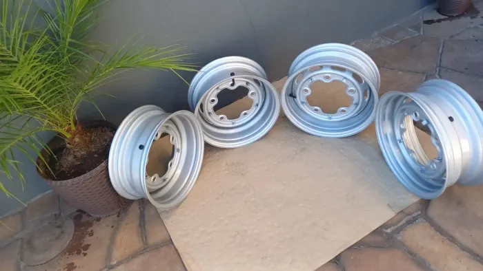 Rodas de fusca aro 15 em CANOAS/RS