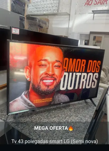 Televisão smart LG semi nova 