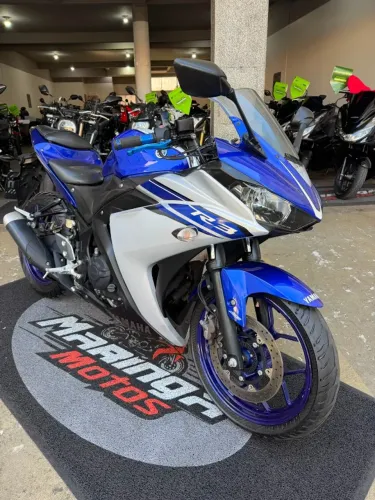 YAMAHA YZF R3 2017 MUITO CONSERVADA - NA MARINGÁ MOTOS