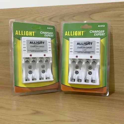 Carregador de Pilhas Universal AA, AAA e Bateria 9V - Praticidade e Economia