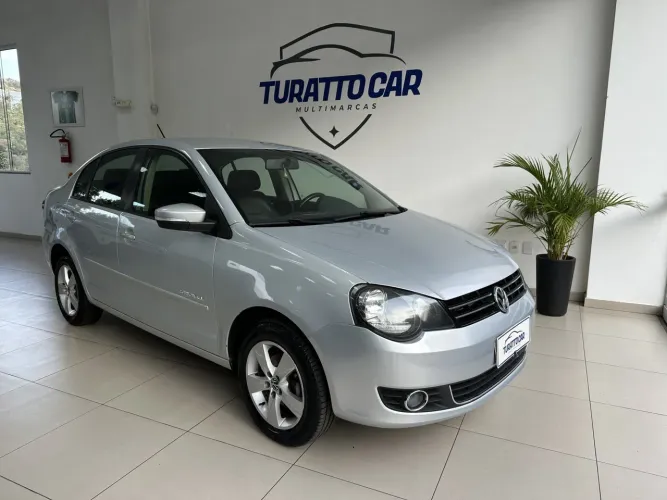 Volkswagen Polo 1.6 MI Flex 8V 4P 2014