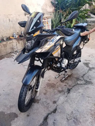 XRE 300 adventure ano 2021/2022