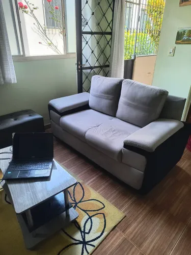 Sofá 2 lugares 
