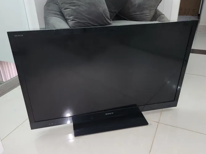 TV Sony 40 polegadas Full HD - NÃO É SMART
