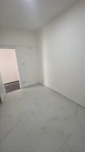 Imóvel para aluguel tem 8 metros quadrados com 1 quarto em Centro - Salvador - BA