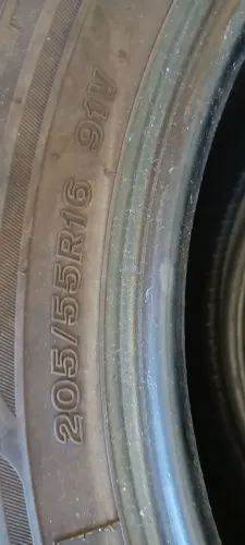 Pneus 205 55 aro 16