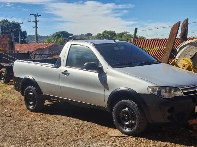 Fiat Strada 1.4 MPI Fire Flex 8V CS 2012