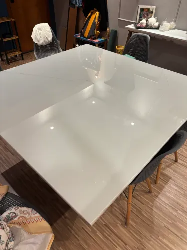 Mesa De Jantar Quadrada 1,50x1,50 Off White (Base Madeira Perfeita / Tampo Rachado)