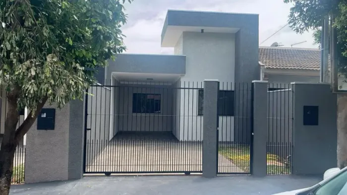Casa à Venda - Zona Norte | Próx. Av. Alziro Zarur