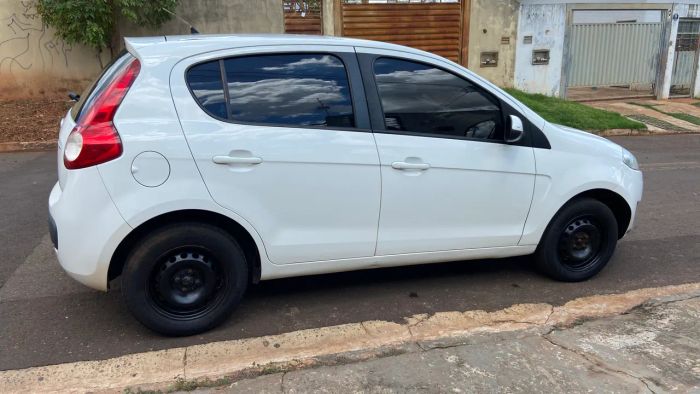 Imagem de Fiat Palio Attractive 1.0 EVO Fire Flex 8V 5P 2017