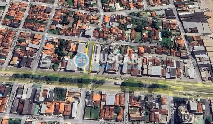 Lote / Terreno em Parque Getúlio Vargas - Feira de Santana, BA
