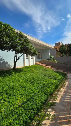 Casa/Sobrado Casa em Maringá