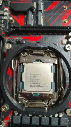 INTEL XEON E5-2643 V4 - 3.40GHz