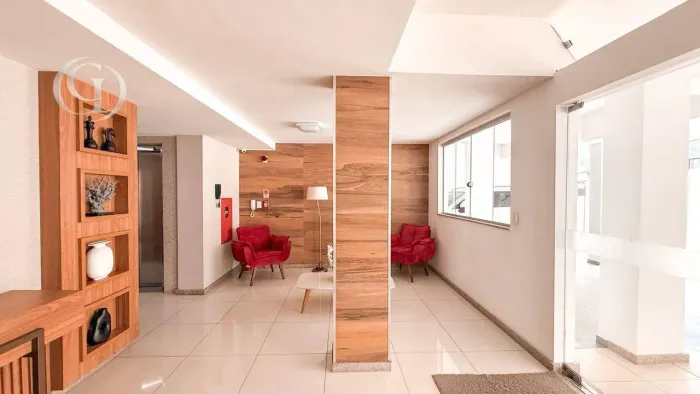 Apartamento com 2 dormitórios à venda, 84 m² por R$ 360.000 - Teixeiras - Juiz de Fora/MG