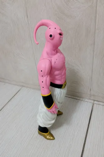 Boneco Majin Boo