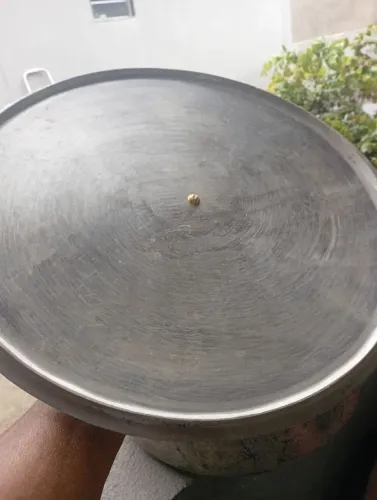 Panela de alumínio batido 