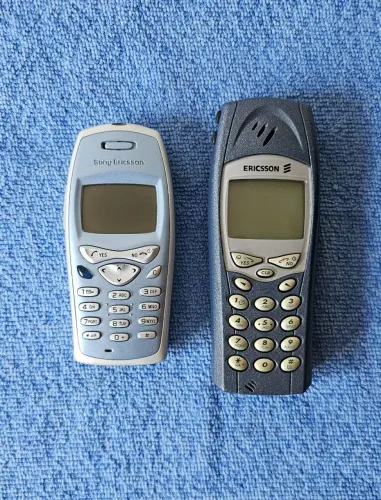 Celulares antigos Sony Ericsson / Ericsson