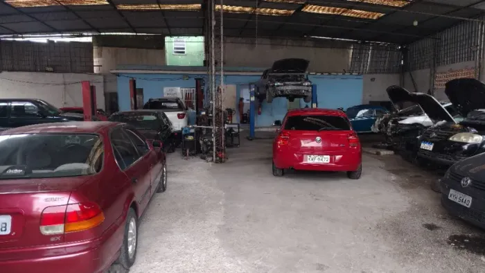 Vaga para mecânico automotivo leve