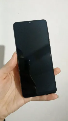 Celular Samsung A31 (usado)