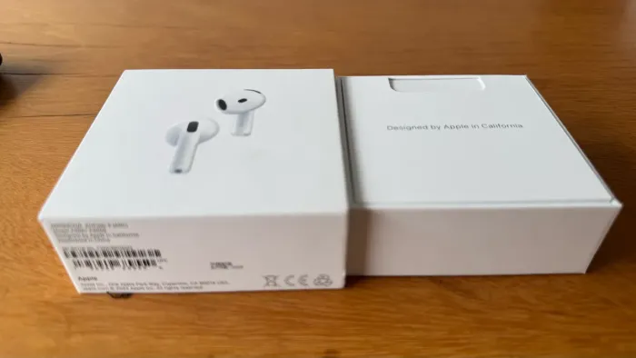 AirPods 4 ANC