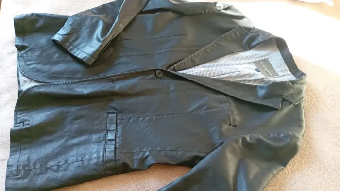 Blazer de couro resinado + 2 blazer grátis 