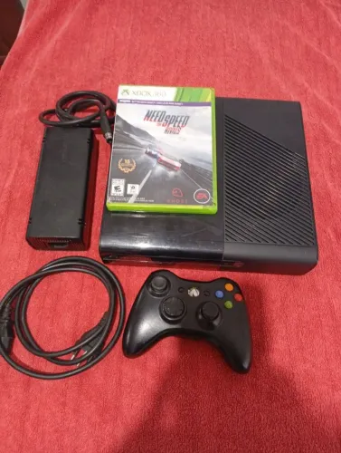 XBOX 360 BLOQUEADO UM CONTROLE E UM JOGO