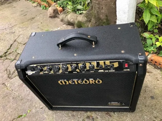 Amp/Combo Meteoro Nitrus 100G 2x10" parcelo no Olxpay/ML avalio troca
